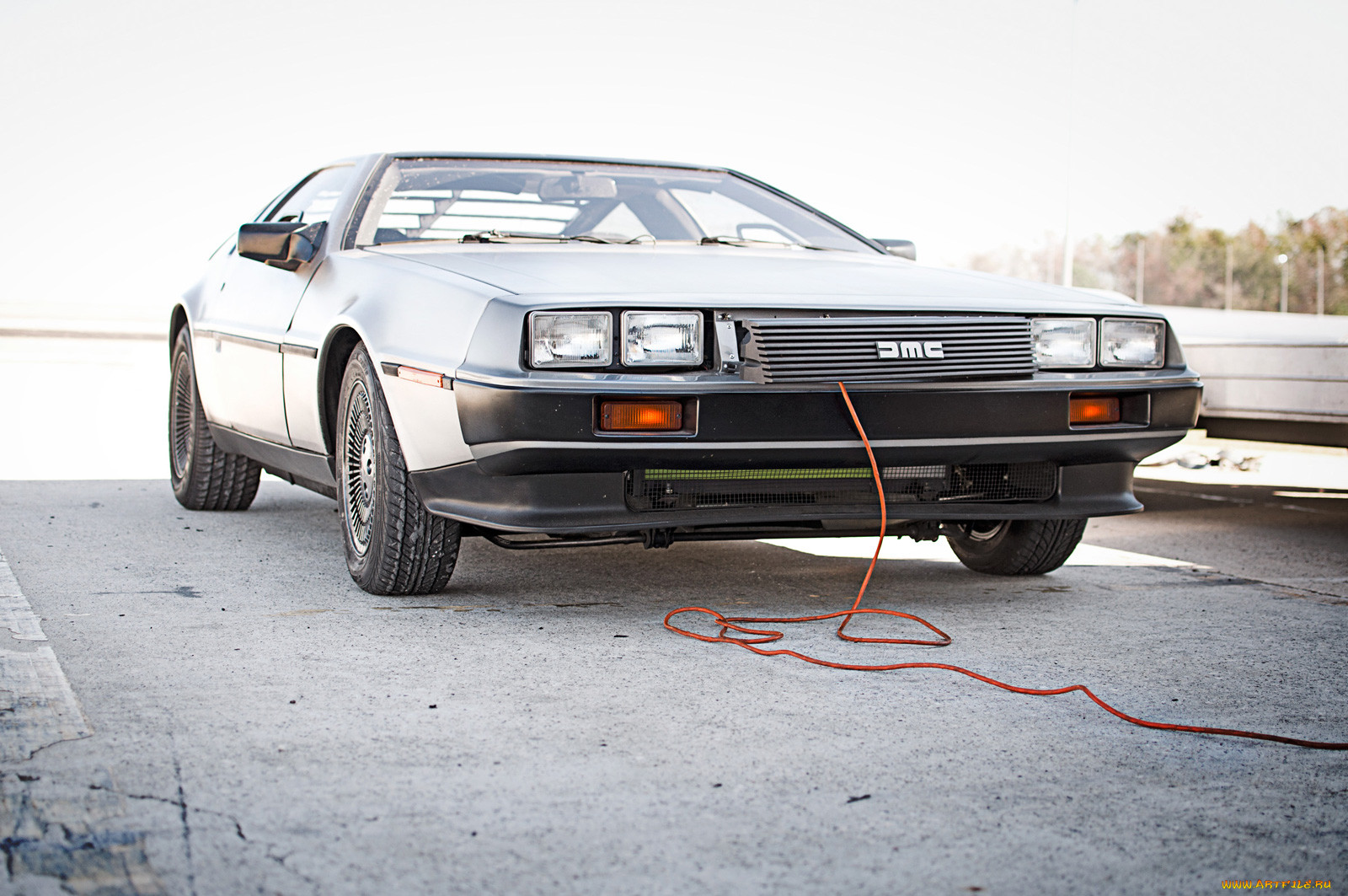 , dmc, delorean
